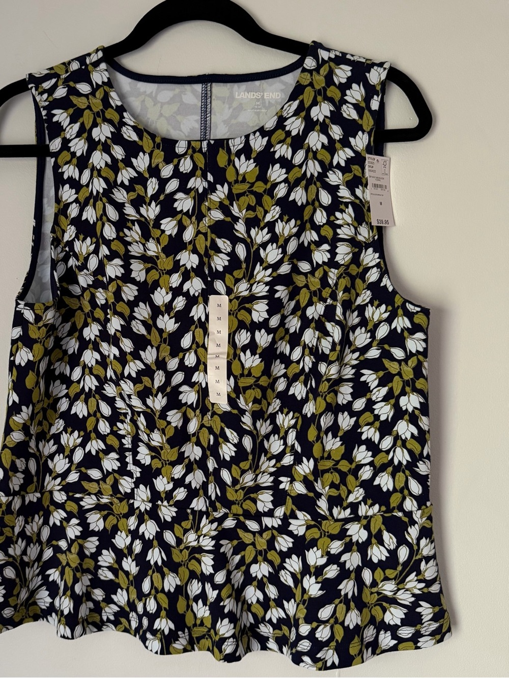 NWT Lands' End Women's Navy Floral Sleeveless top- White flower & olive leaves
